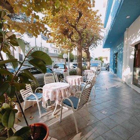 Hotel Marittimo Rímini Exterior foto