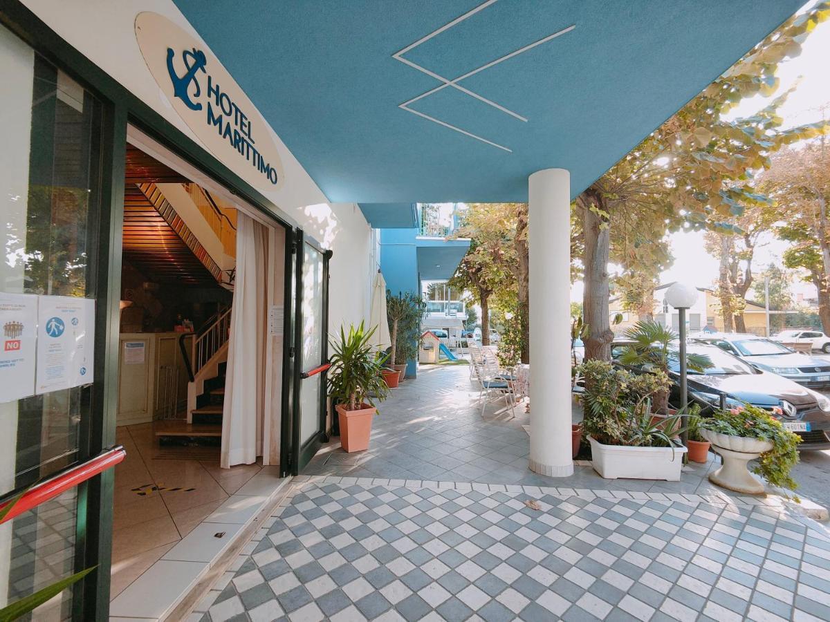 Hotel Marittimo Rímini Exterior foto