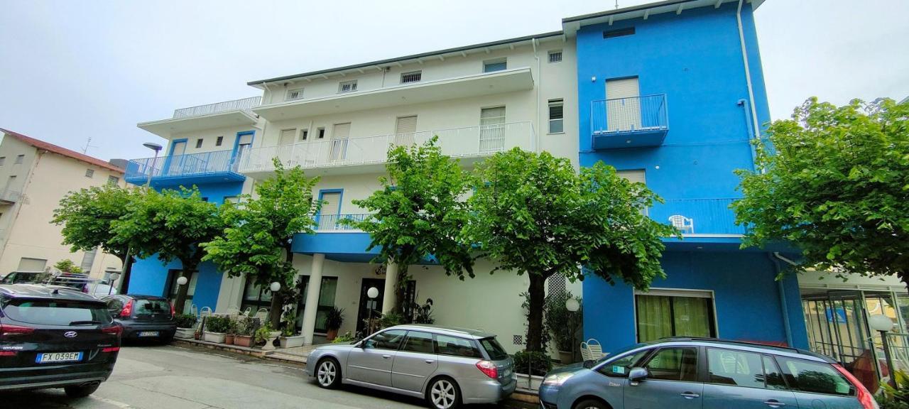 Hotel Marittimo Rímini Exterior foto